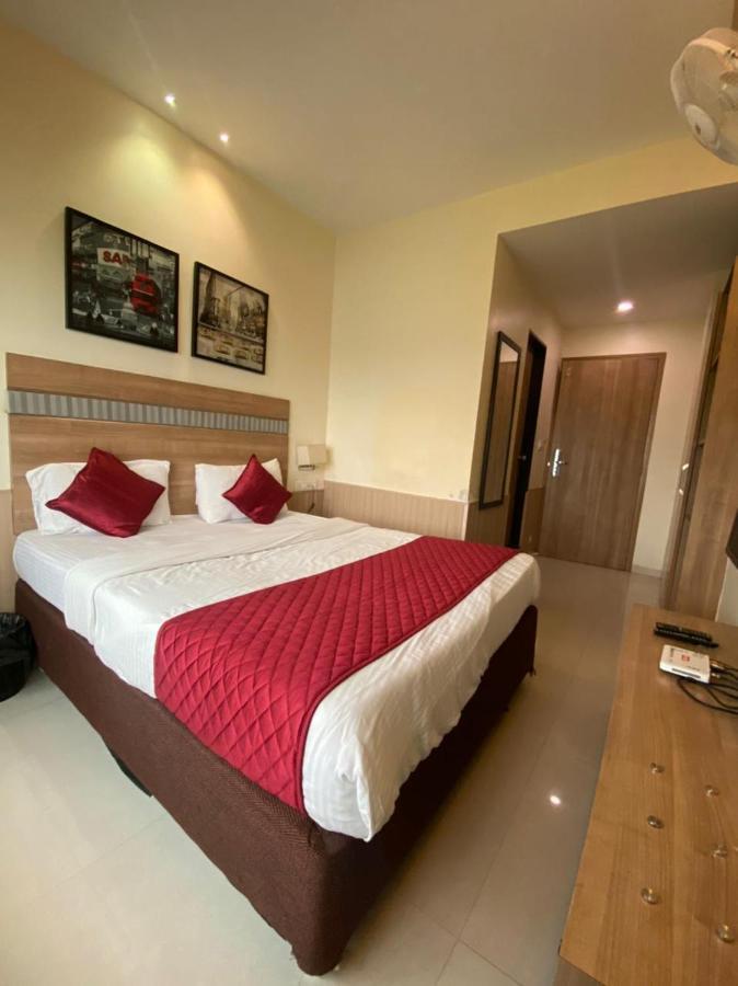 Hotel Airport Prime -Near Mumbai International Airport Andheri East 外观 照片